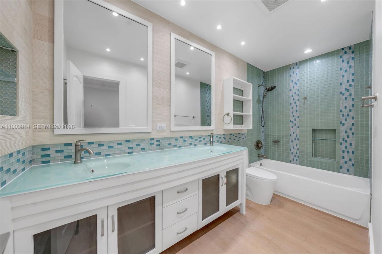 5120 Carillo St, Coral Gables, FL 33146 Photo