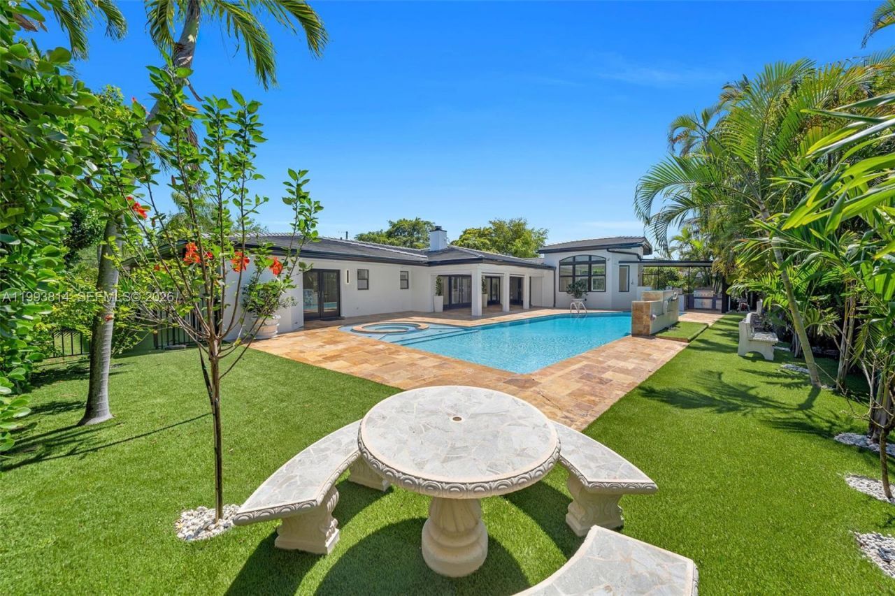 5120 Carillo St, Coral Gables, FL 33146 Photo