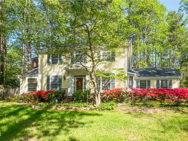 109 Mendel Drive, Chapel Hill, NC 27514