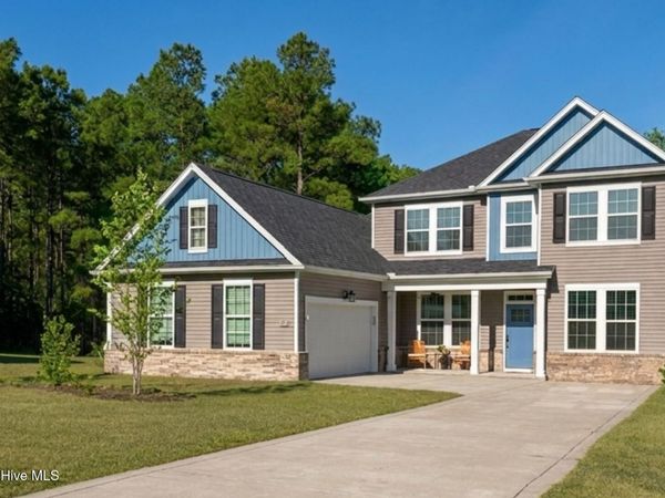 315 Neuse Drive, Holly Ridge, NC 28445