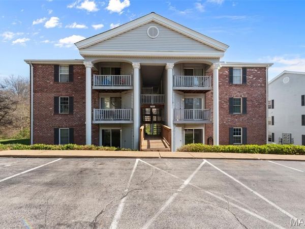 7617 Triwoods Drive , Unit D, St Louis, MO 63119