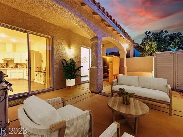 8086 Lapis Harbor Avenue , Las Vegas, NV 89117