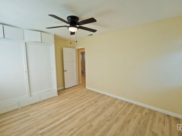 2914 Cedar Street, Bakersfield, CA 93301