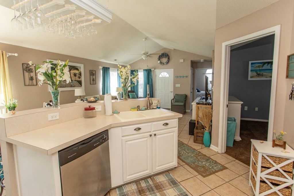 453 Mallard Lake Circle Photo 10