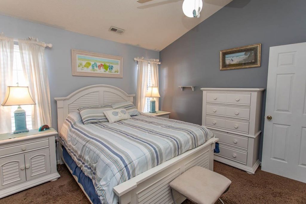 453 Mallard Lake Circle Photo 13