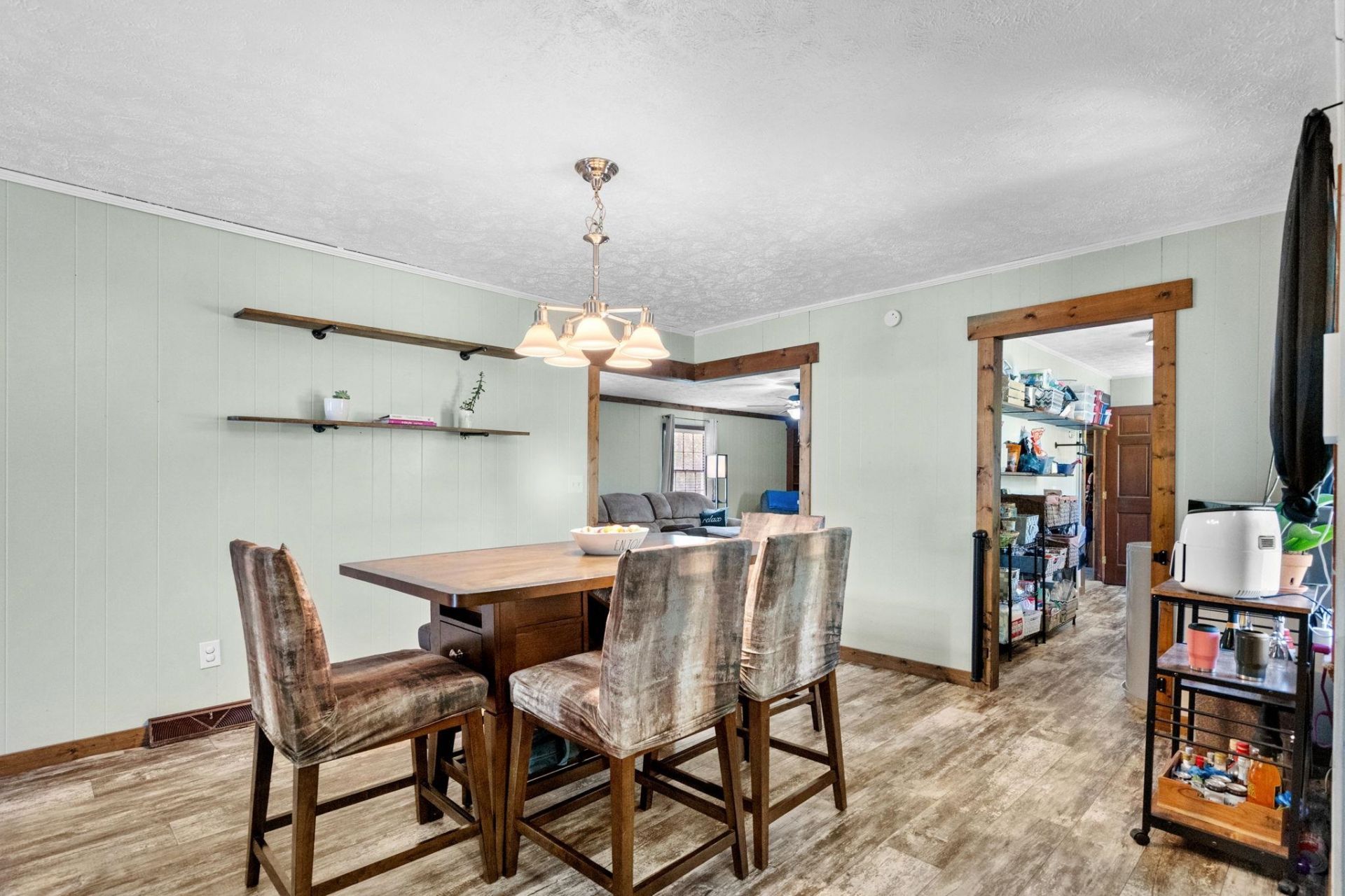 105 Twin City Circle Photo 10