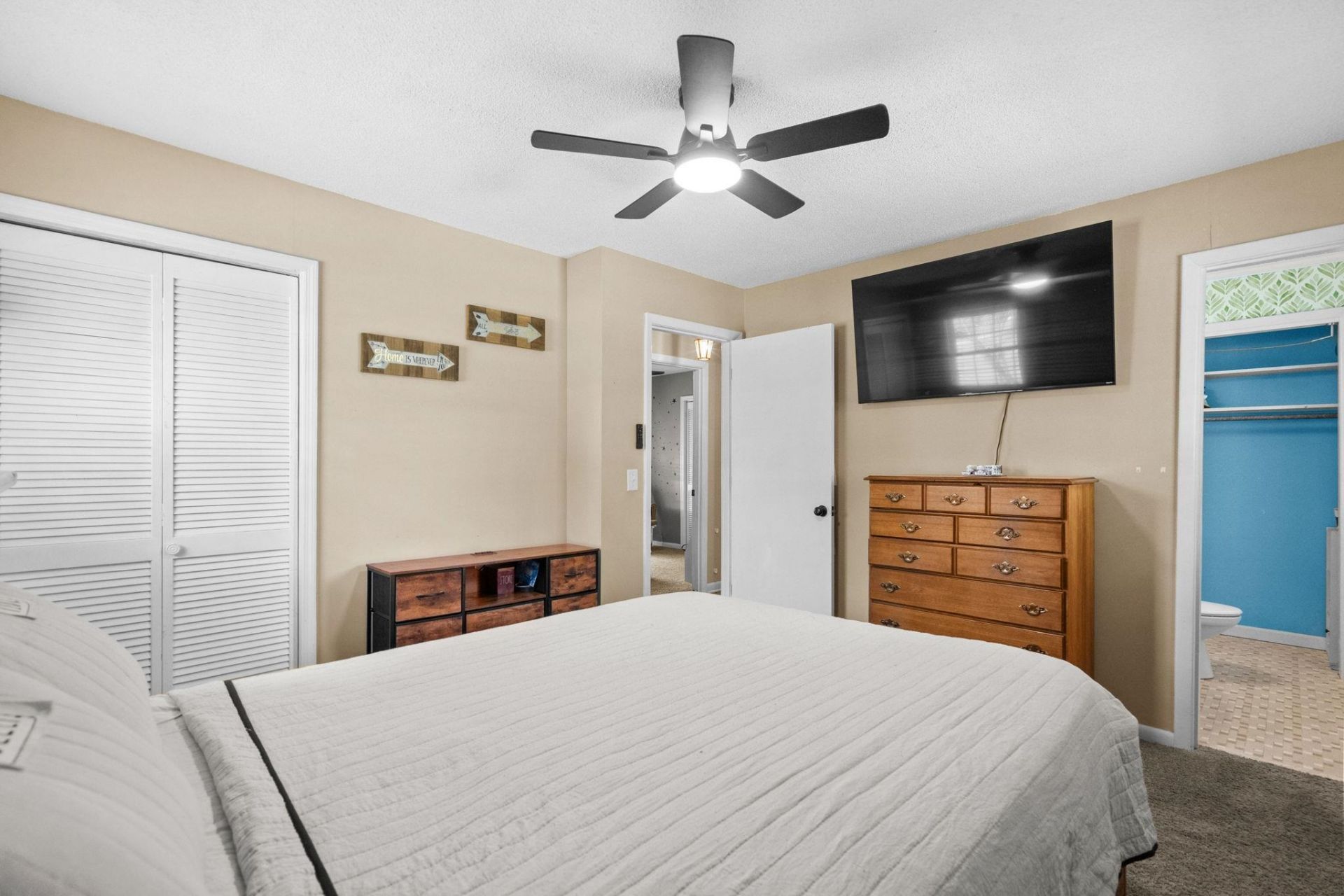 105 Twin City Circle Photo 12