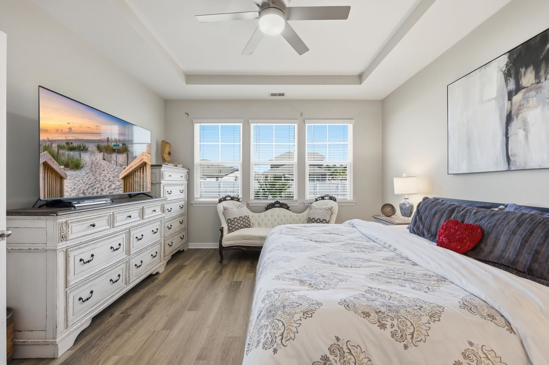 704 Crescent Lake Ct. Photo 25