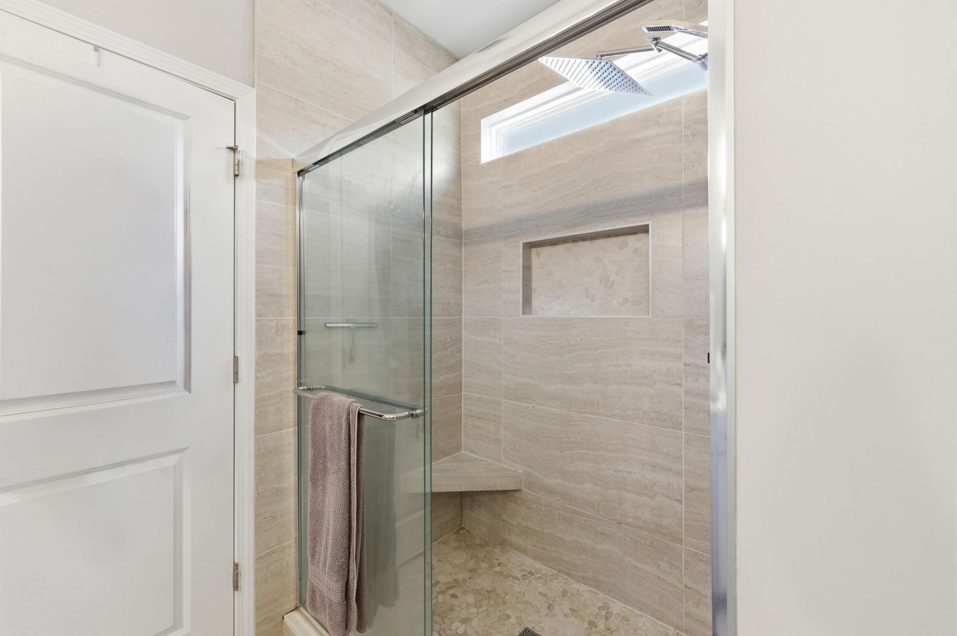 704 Crescent Lake Ct. Photo 27