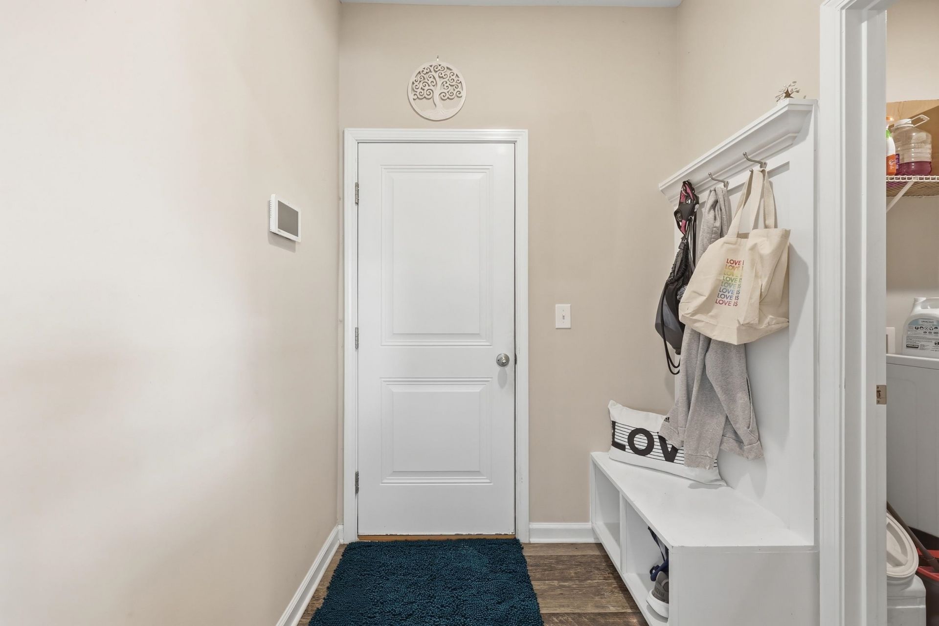 704 Crescent Lake Ct. Photo 28