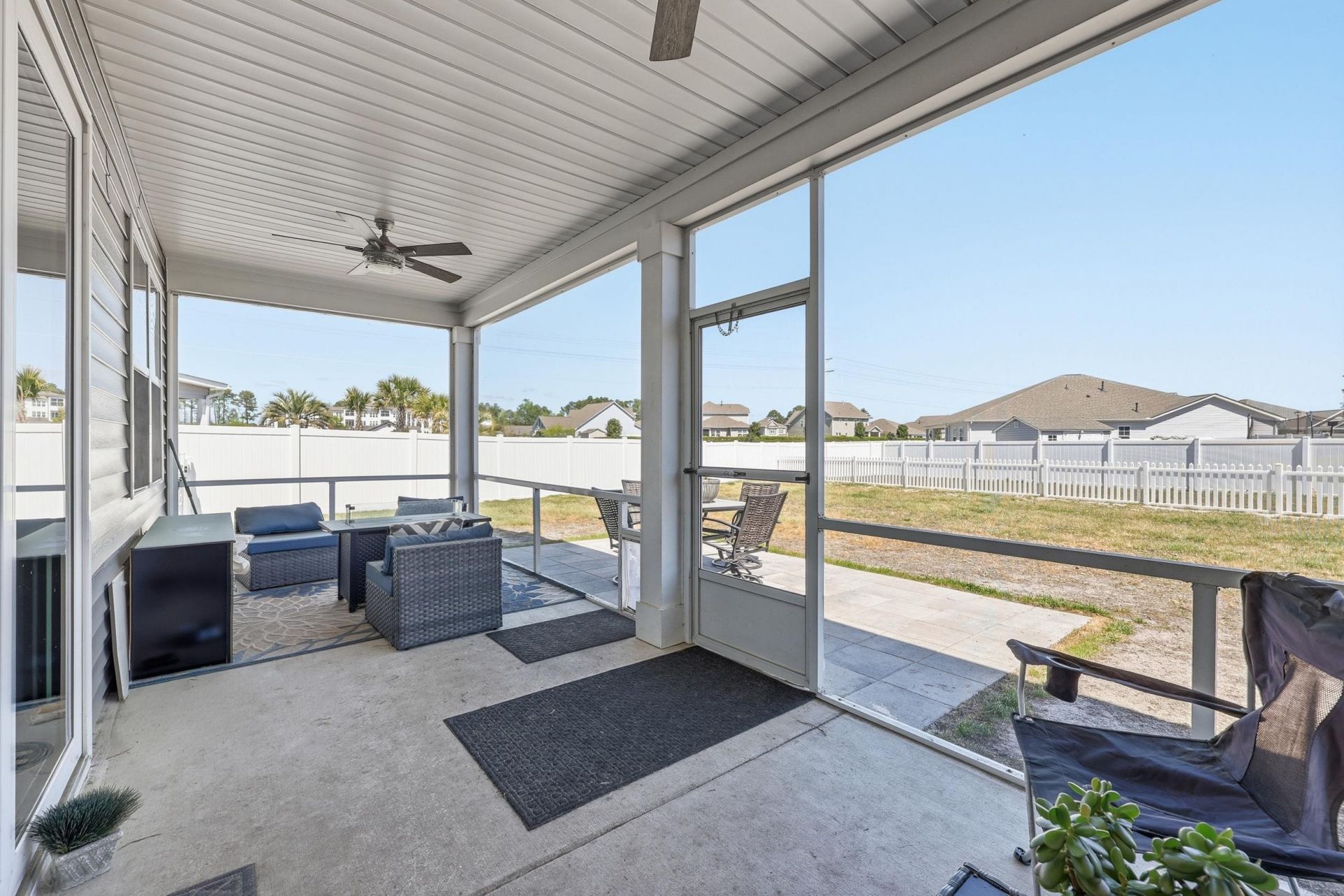 704 Crescent Lake Ct. Photo 30