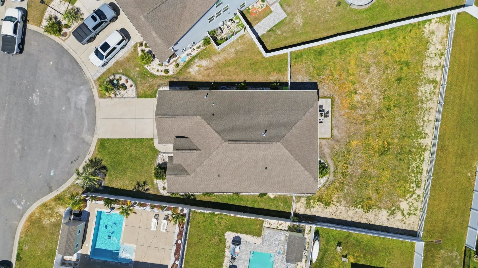 704 Crescent Lake Ct. Photo 34