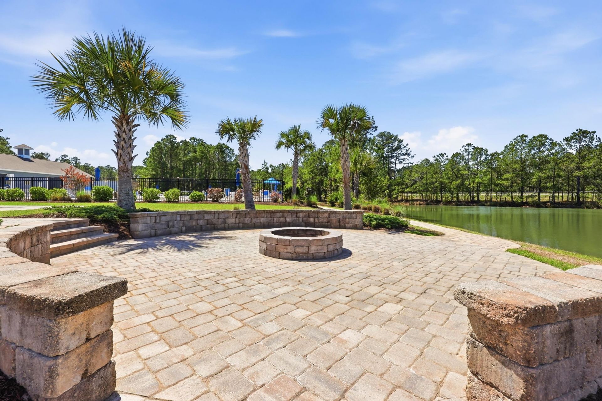 704 Crescent Lake Ct. Photo 38