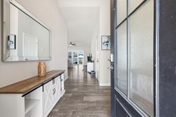 704 Crescent Lake Ct. photo 4