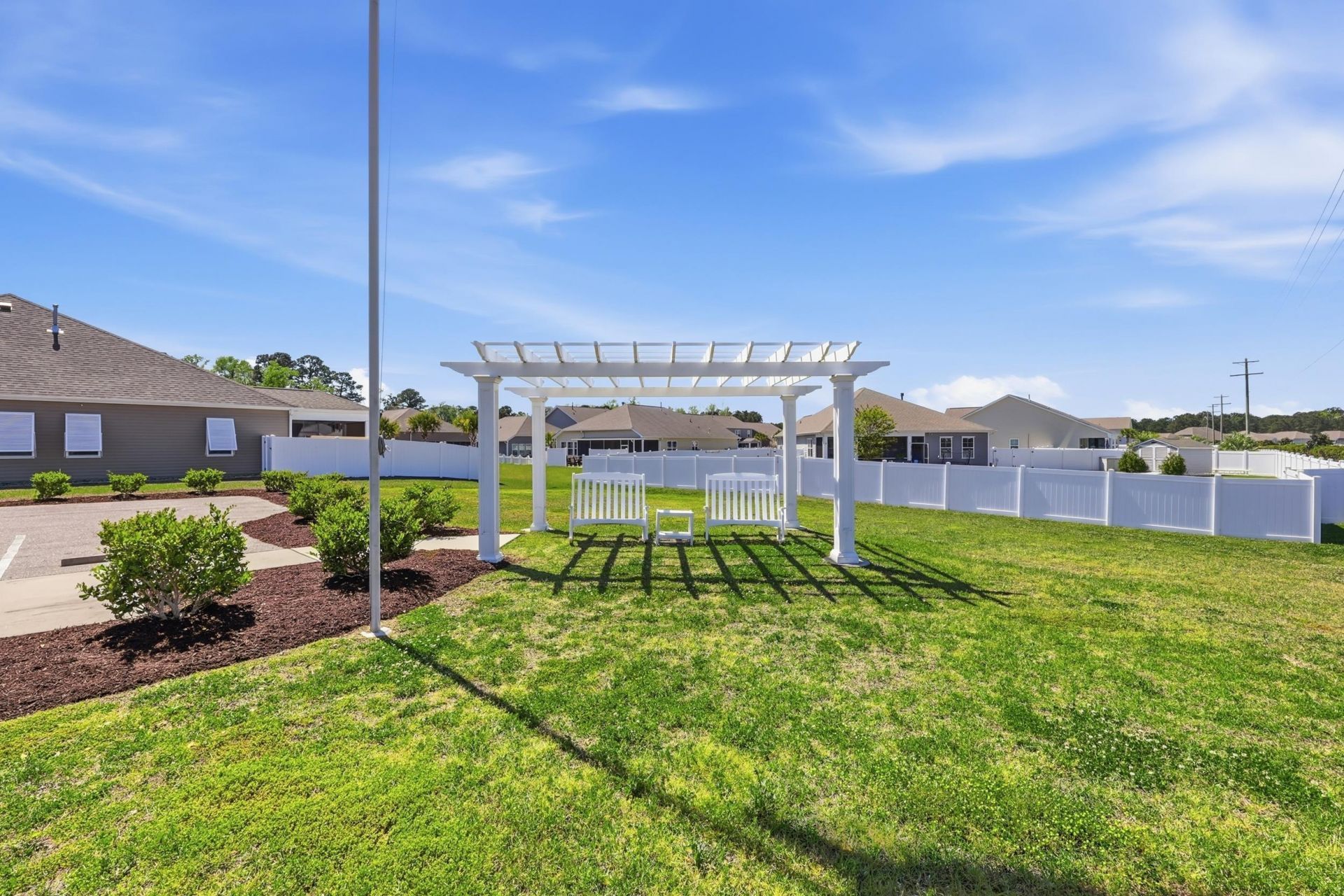 704 Crescent Lake Ct. Photo 40