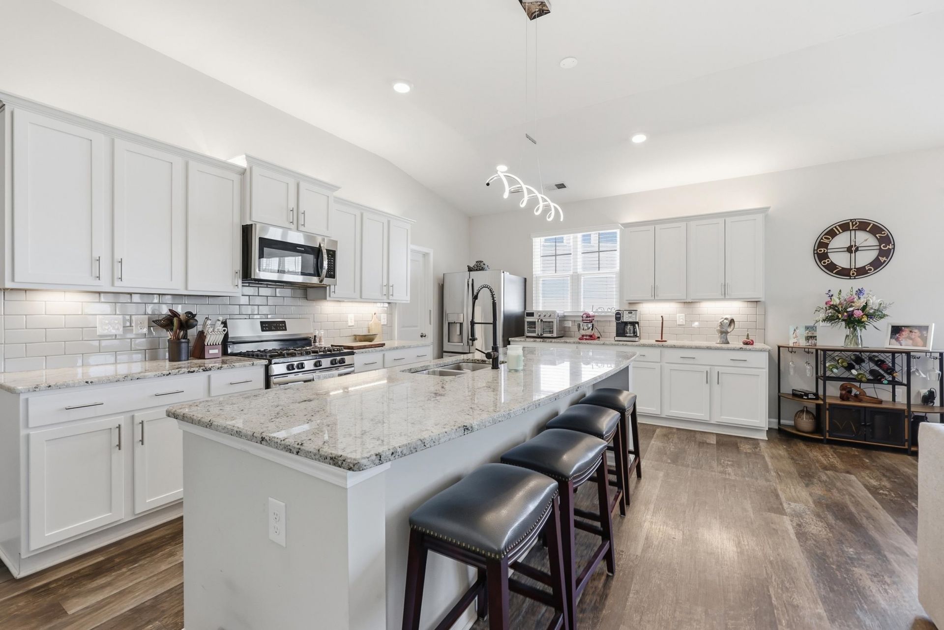 704 Crescent Lake Ct. Photo 9