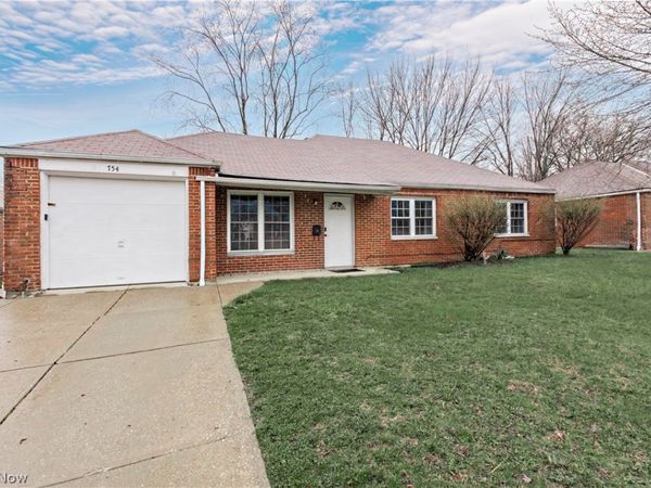 754 Hemlock Drive , Euclid, OH 44132