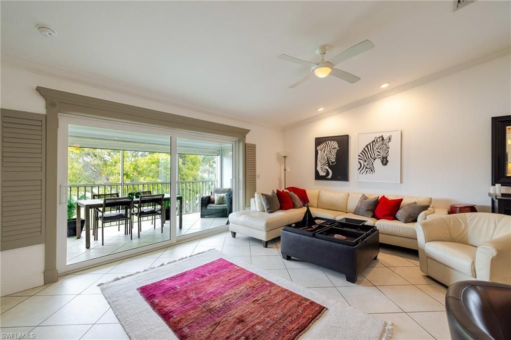6871 Sterling Greens Dr, Unit 202, Naples, FL 34104 Photo