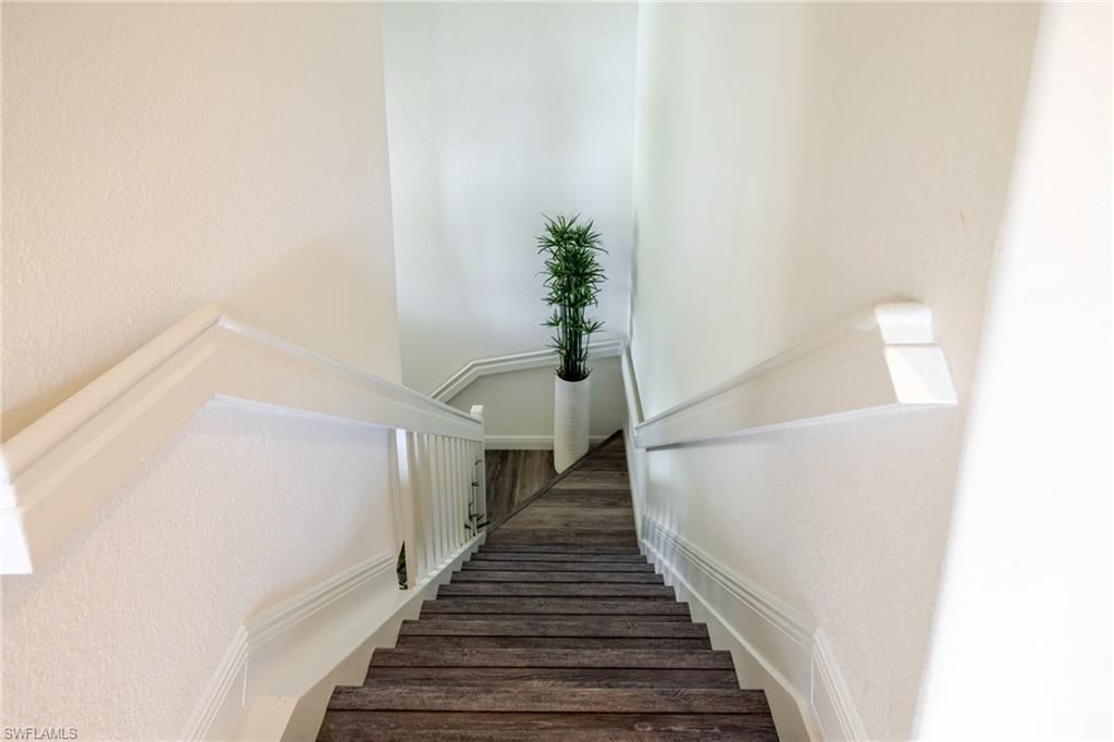 6871 Sterling Greens Dr, Unit 202, Naples, FL 34104 Photo