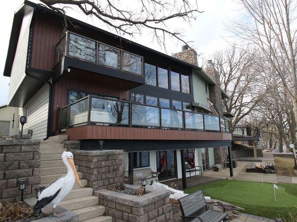 24484 182nd St , Spirit Lake, IA 51360