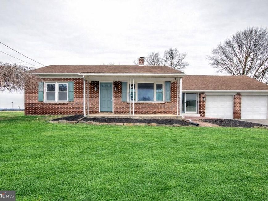 7047 Lincoln Highway W , Thomasville, PA 17364 Main Photo