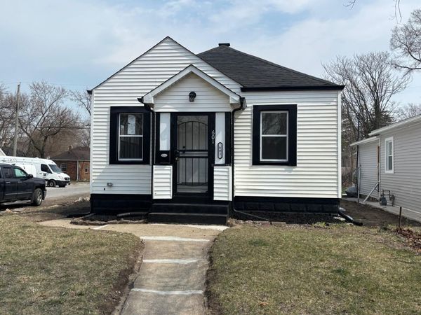601 Burr Street, Gary, IN 46406
