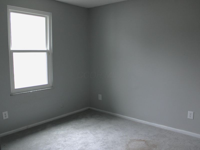 3012 Argonne Court , Columbus, OH 43232 Photo 14