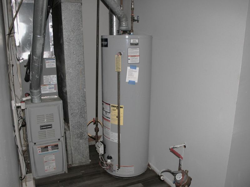 3012 Argonne Court , Columbus, OH 43232 Photo 16