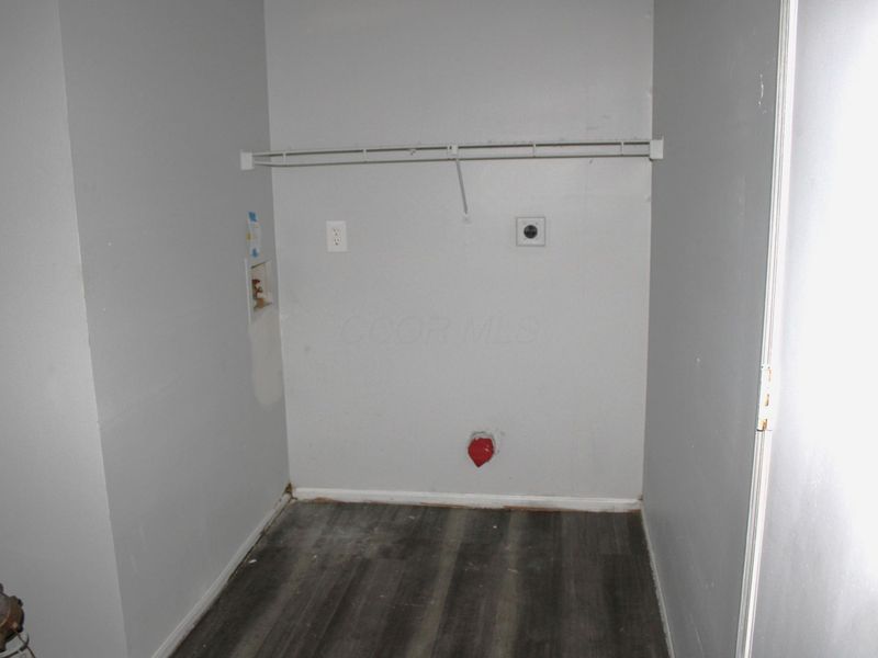 3012 Argonne Court , Columbus, OH 43232 Photo 17