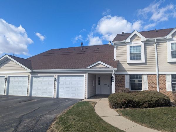 600 Eastview Court , Unit X1, Schaumburg, IL 60193