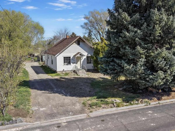 464 Heyburn Ave W, Twin Falls, ID 83301