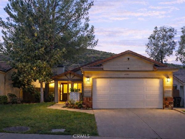 27811 Hillpointe Drive, Menifee, CA 92585