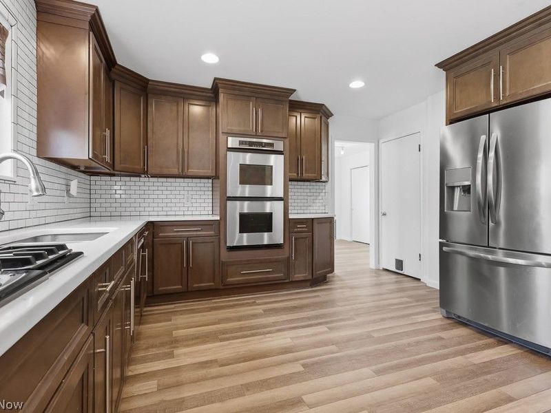 1181 Winhurst Drive, Akron, OH 44313 Photo 12