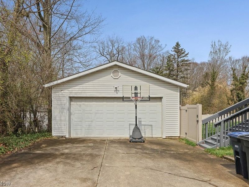 1181 Winhurst Drive, Akron, OH 44313 Photo 33