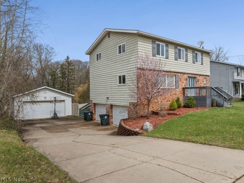 1181 Winhurst Drive, Akron, OH 44313 Photo 37