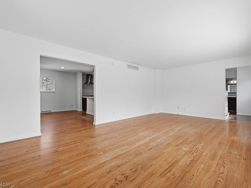 1181 Winhurst Drive, Akron, OH 44313 Photo 6