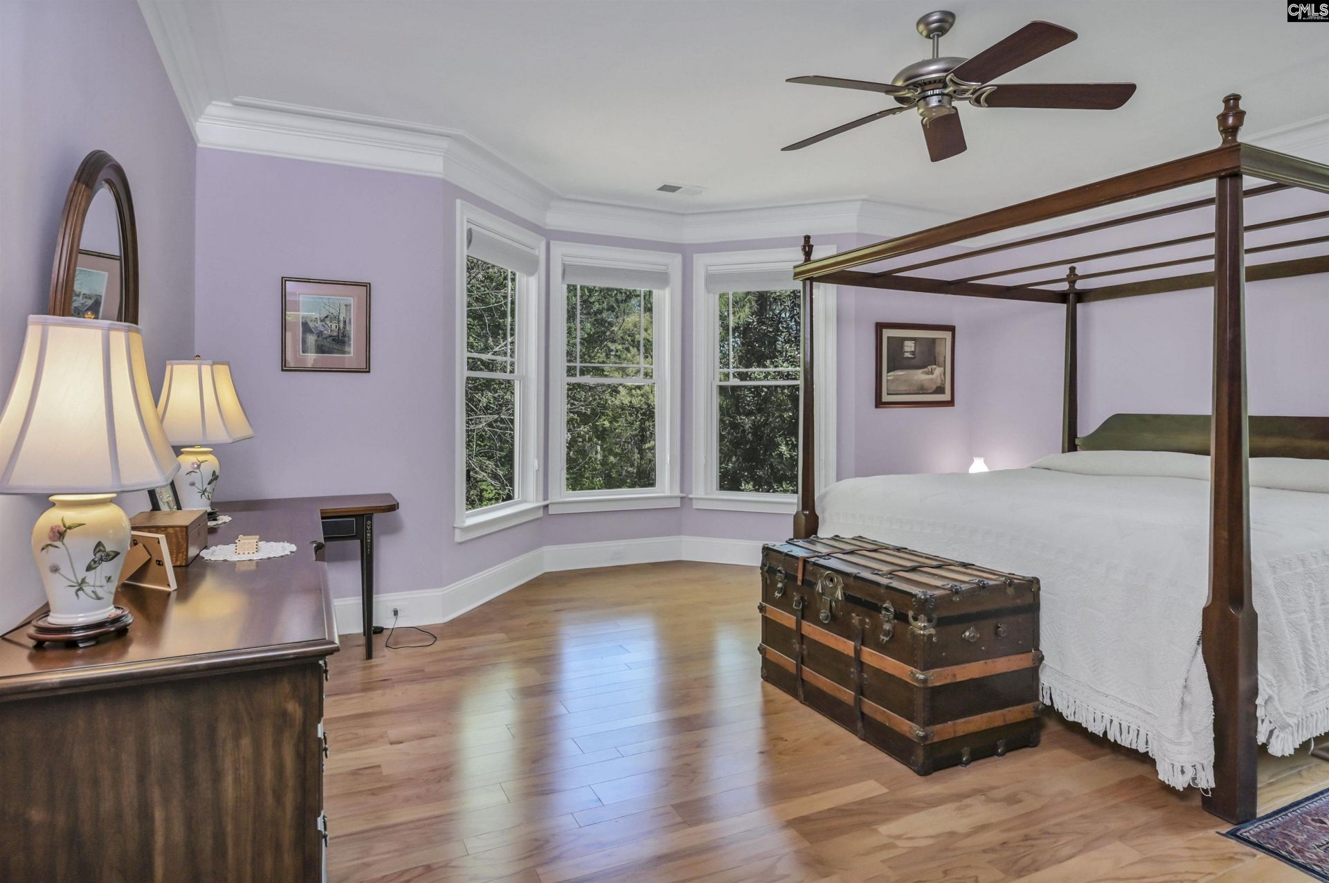 209 High Pointe Drive Photo 28