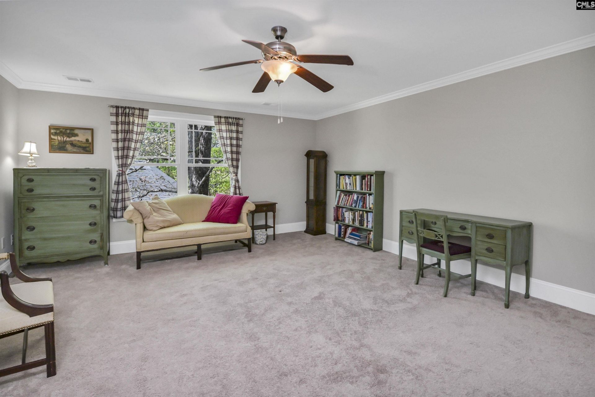 209 High Pointe Drive Photo 39