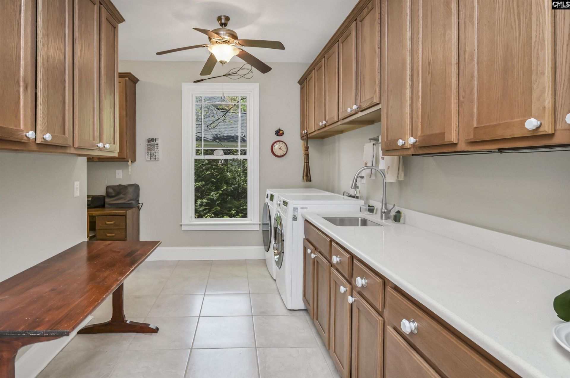 209 High Pointe Drive Photo 44