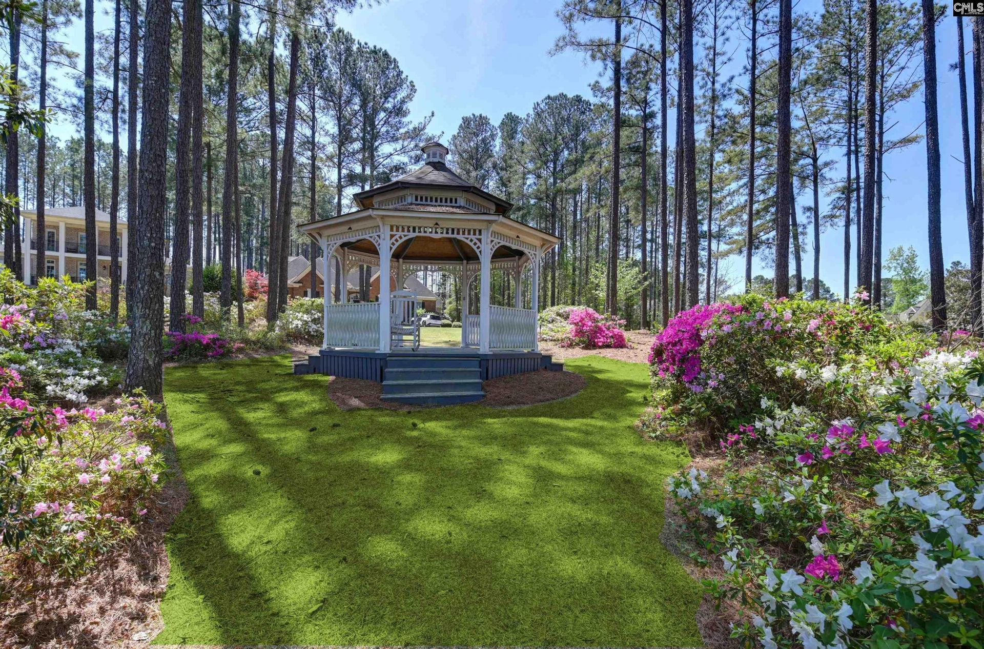 209 High Pointe Drive Photo 66