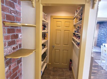 519 Birch Street, Westwood, CA 00000 Photo