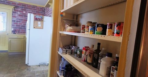519 Birch Street, Westwood, CA 00000 Photo