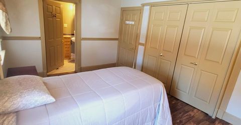 519 Birch Street, Westwood, CA 00000 Photo