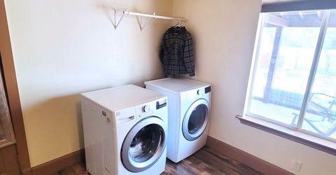 519 Birch Street, Westwood, CA 00000 Photo