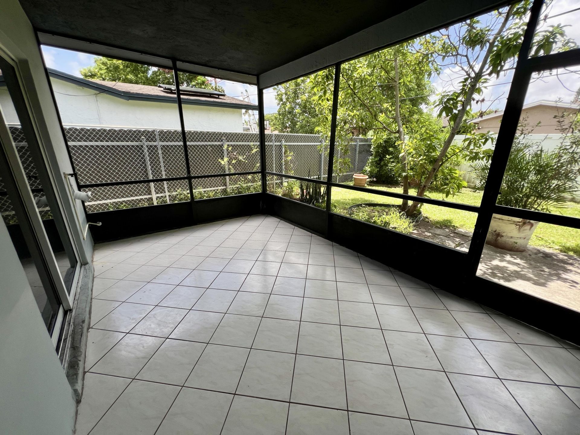 8640 Wilshire Drive, Unit N/a, Miramar, FL 33025 Photo