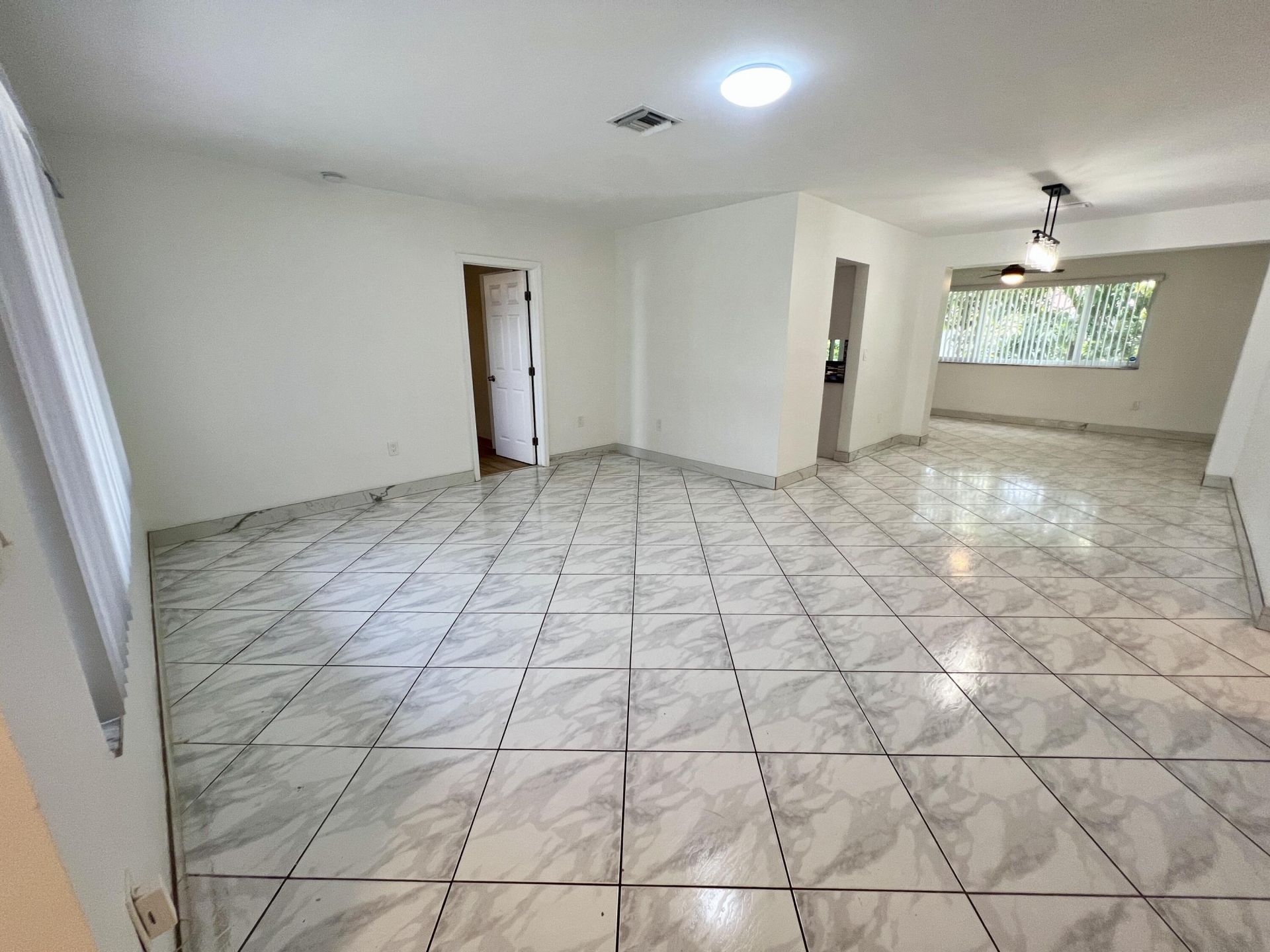 8640 Wilshire Drive, Unit N/a, Miramar, FL 33025 Photo