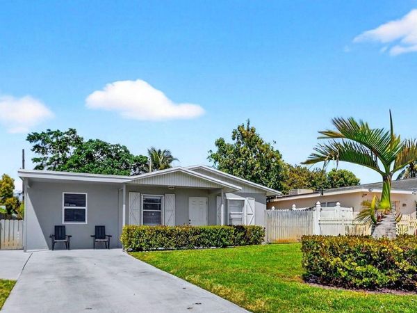 5721 Coconut Road, West Palm Beach, FL 33413