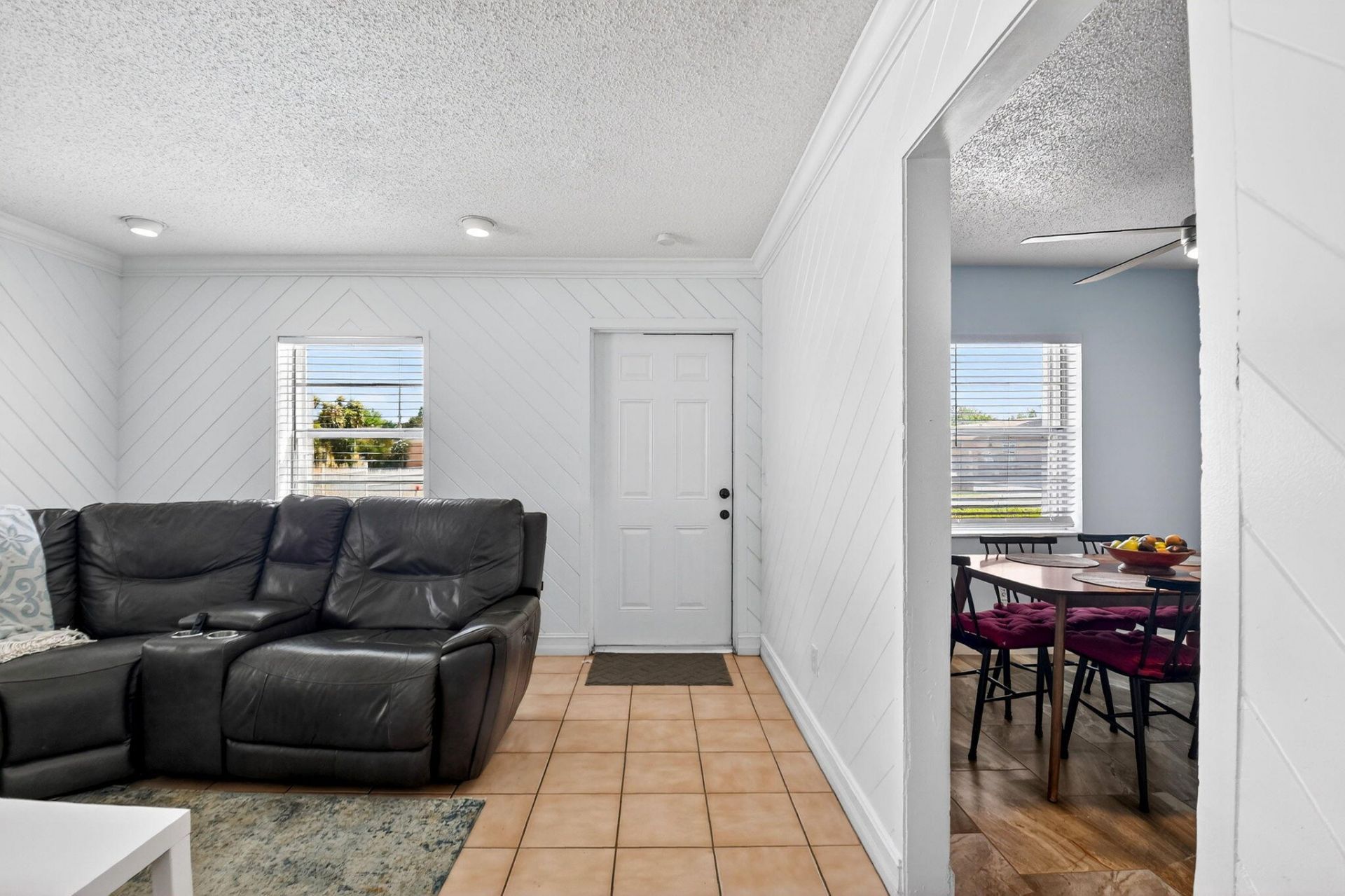 5721 Coconut Road, West Palm Beach, FL 33413 Photo