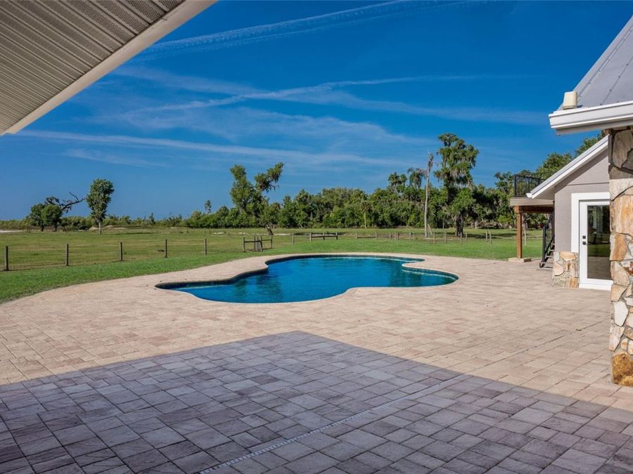 Property Image 57