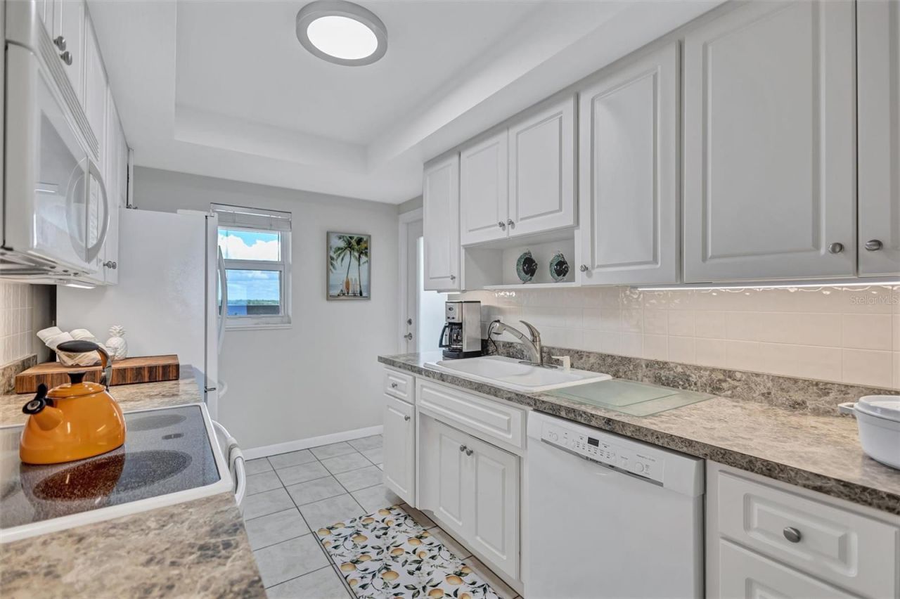 6140 Midnight Pass Road, Unit 603, Sarasota, FL 34242 Photo